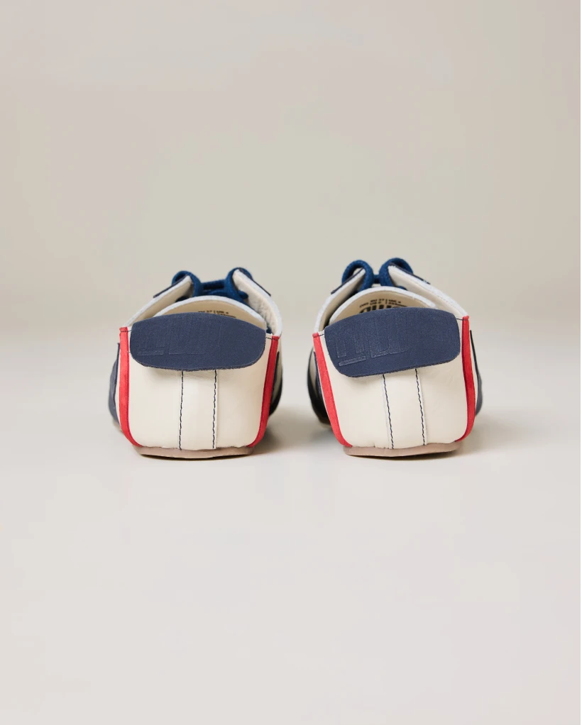 womens-sneaker-moonstone-3